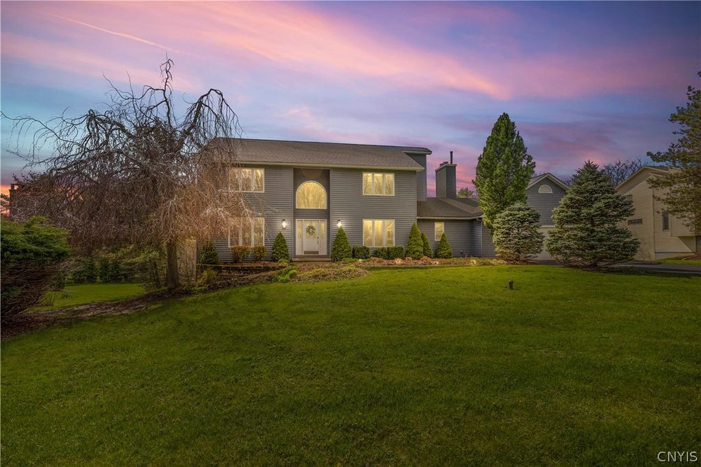 4520 Red Spruce Lane, Manlius, NY 13104