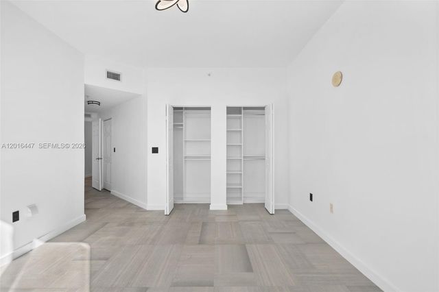 1745 E Hallandale Beach Blvd PH05W, Hallandale Beach, FL 33009