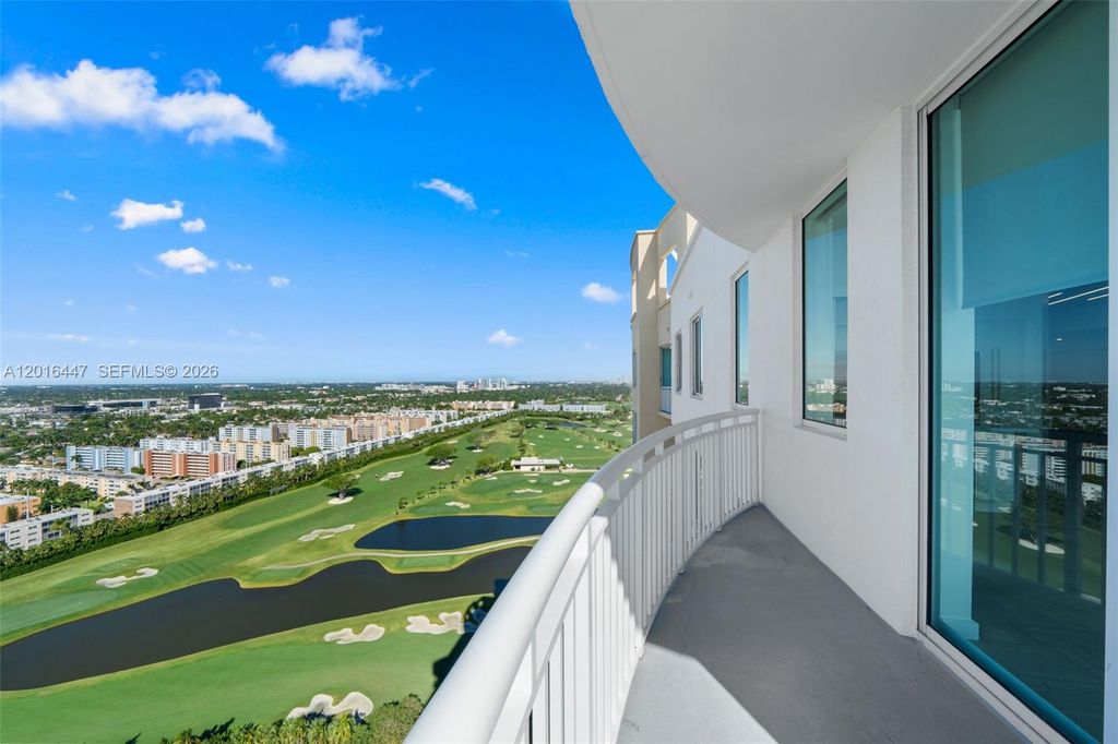 1745 E Hallandale Beach Blvd PH05W, Hallandale Beach, FL 33009