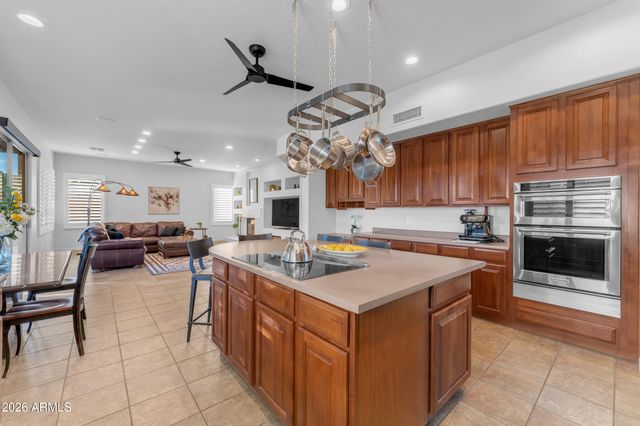 1615 W WILDWOOD Drive, Phoenix, AZ 85045