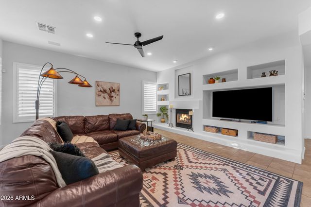 1615 W WILDWOOD Drive, Phoenix, AZ 85045