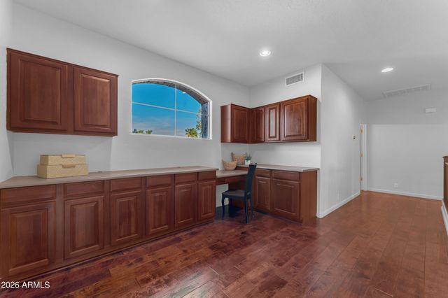 1615 W WILDWOOD Drive, Phoenix, AZ 85045