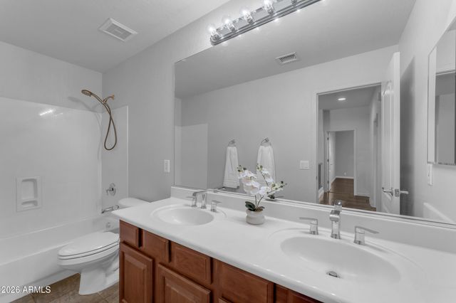 1615 W WILDWOOD Drive, Phoenix, AZ 85045