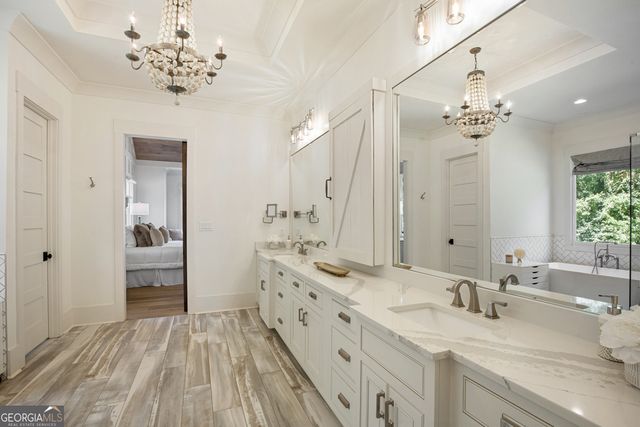 13235 SE Arnold Mill Road, Roswell, GA 30075