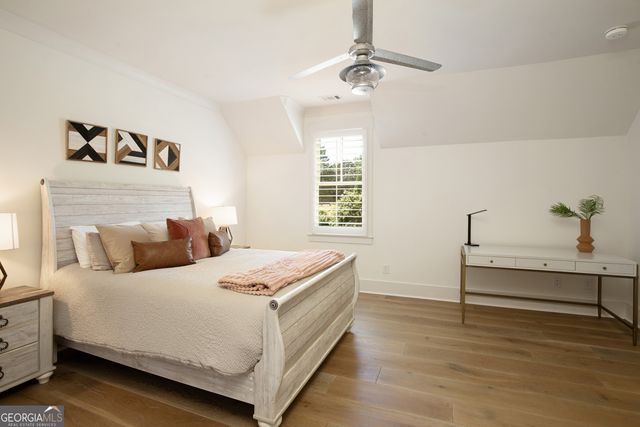 13235 SE Arnold Mill Road, Roswell, GA 30075