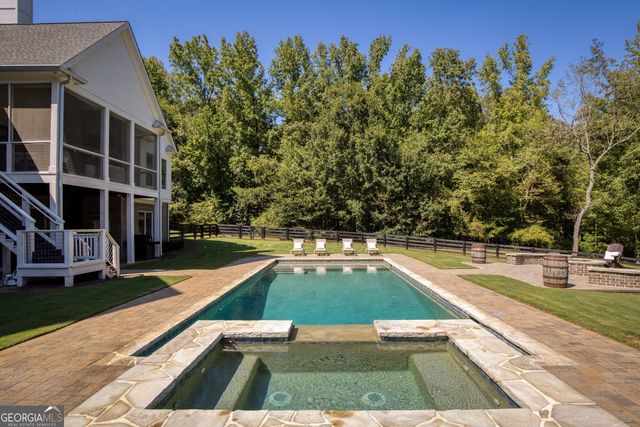 13235 SE Arnold Mill Road, Roswell, GA 30075