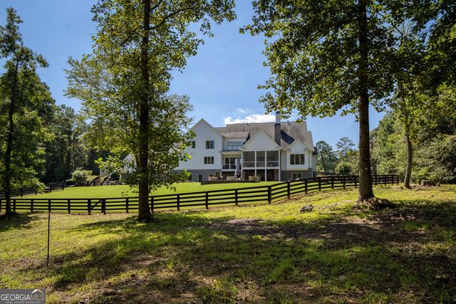 13235 SE Arnold Mill Road, Roswell, GA 30075