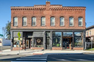 46-54 Union St, Easthampton, MA 01027