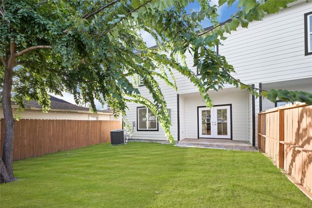 9807 Bamboo Road B, Houston, TX 77041
