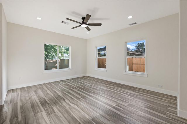 9807 Bamboo Road B, Houston, TX 77041