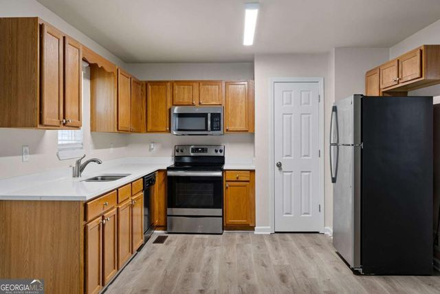 245 Cedars Glen Circle, Villa Rica, GA 30180