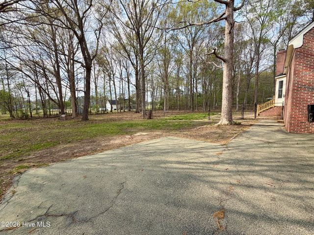 2454 Buckboard Trail, Rocky Mount, NC 27804