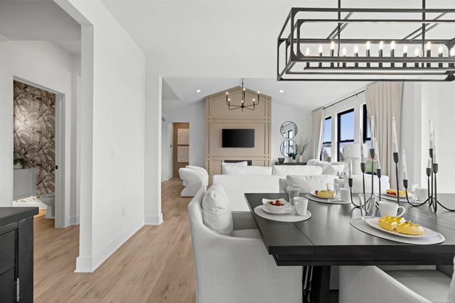 55810 Laurel Oaks Lane, Shelby Twp, MI 48315