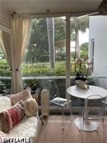 800 Golf DR S 104, Naples, FL 34102