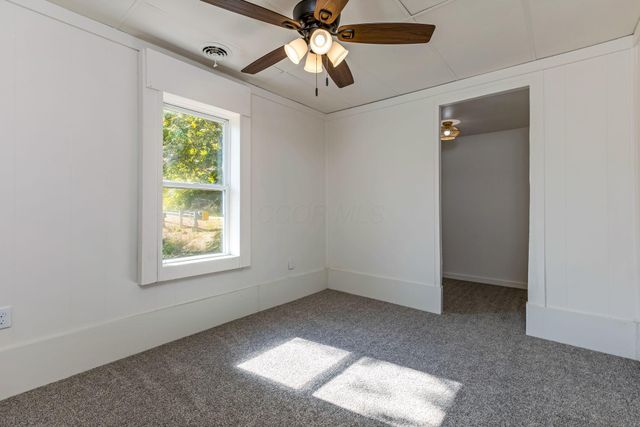 10706 State Route 93 N, Logan, OH 43138