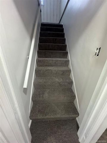 8854 Stout Street, Detroit, MI 48228