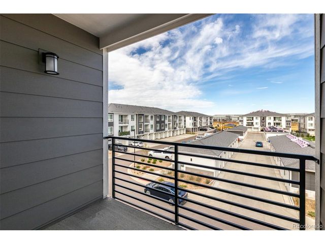 6153 N Ceylon St 4-303, Denver, CO 80249