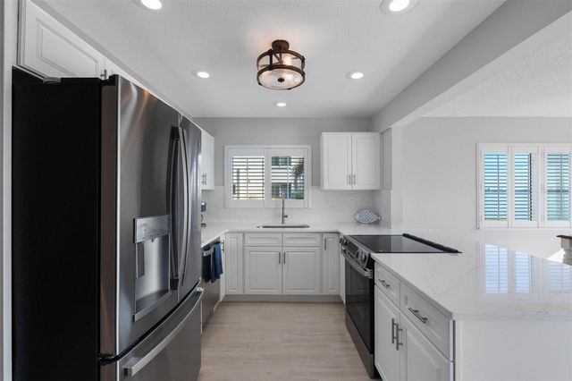 1401 GULF BOULEVARD 111, Clearwater Beach, FL 33767