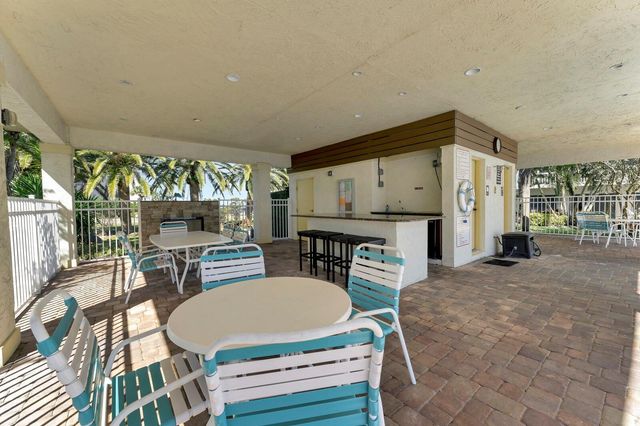 1401 GULF BOULEVARD 111, Clearwater Beach, FL 33767