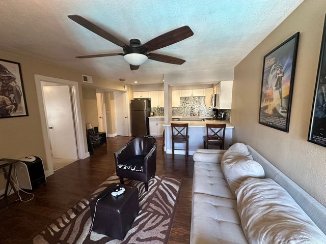 3022 Forest Lane 221, Dallas, TX 75234