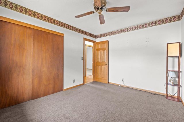 3217 Indian TRAIL, Racine, WI 53402