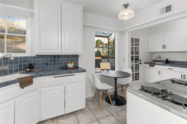 5796 Campo Walk, Long Beach, CA 90803
