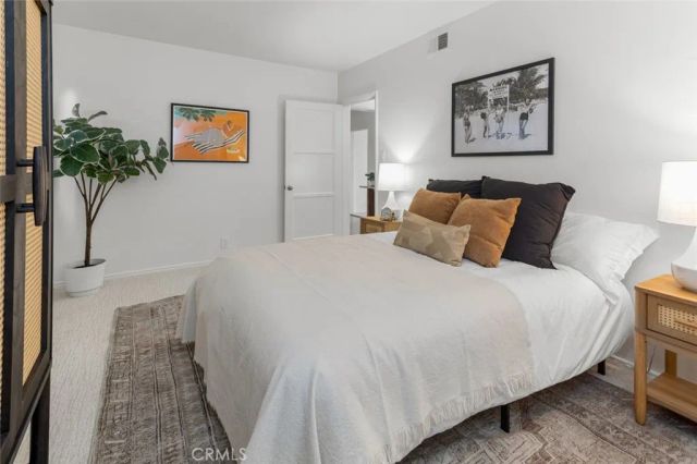 5796 Campo Walk, Long Beach, CA 90803