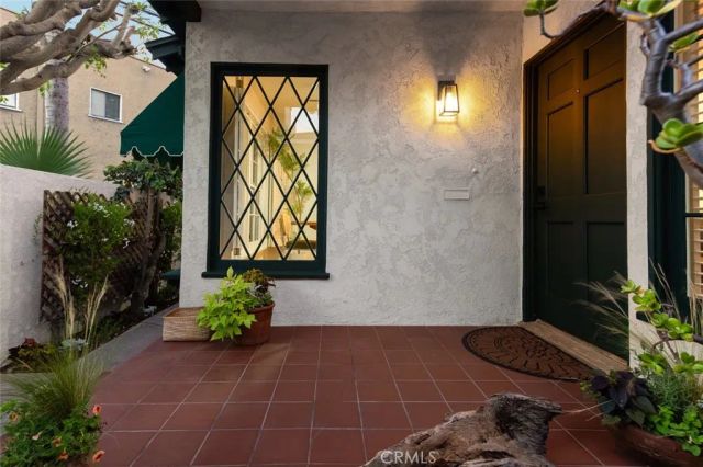5796 Campo Walk, Long Beach, CA 90803