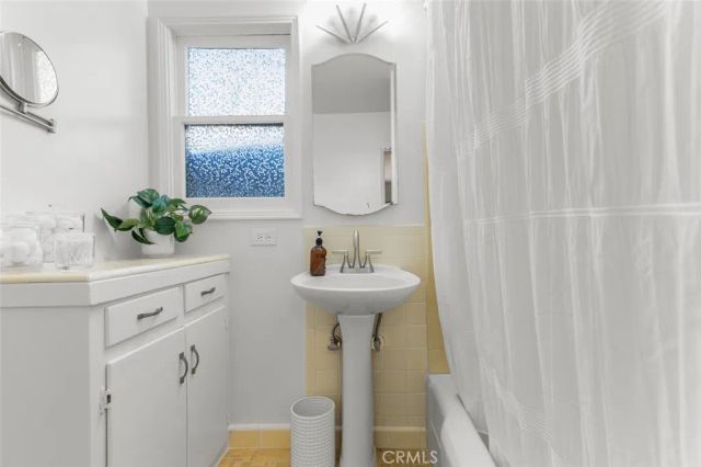 5796 Campo Walk, Long Beach, CA 90803