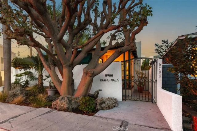 5796 Campo Walk, Long Beach, CA 90803
