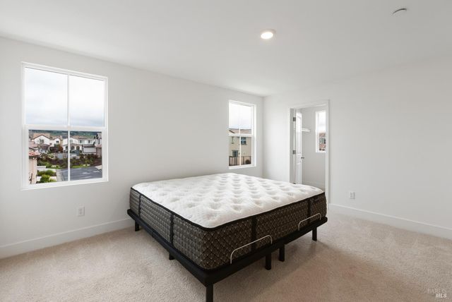 2158 Owens Pl, Rohnert Park, CA 94928