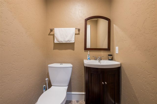 845 Holly Ridge Drive, Houston, TX 77024