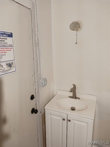 1813 W 3rd Street, Montgomery, AL 36106