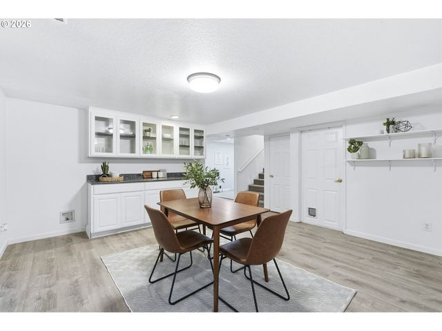 530 Se 26TH Ave, Hillsboro, OR 97123