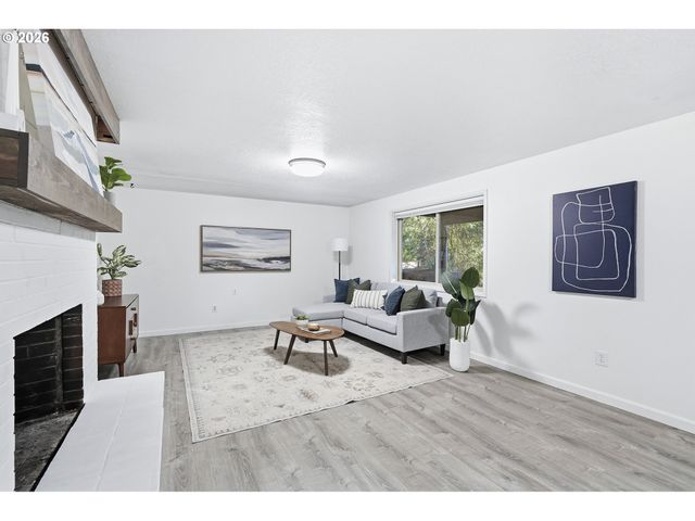 530 Se 26TH Ave, Hillsboro, OR 97123