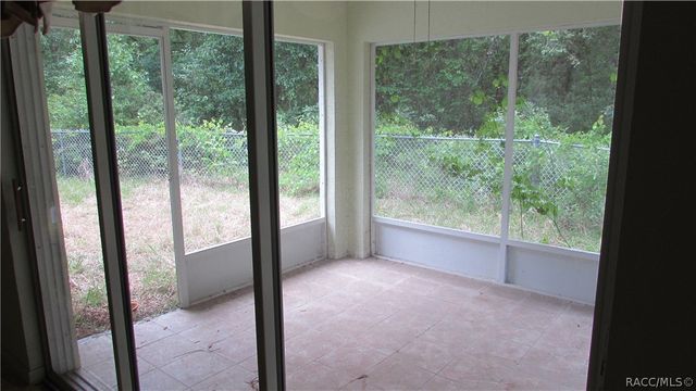 5974 W Oaklawn Street, Homosassa, FL 34446