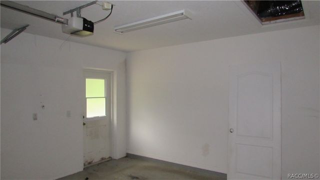 5974 W Oaklawn Street, Homosassa, FL 34446
