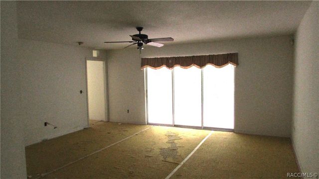 5974 W Oaklawn Street, Homosassa, FL 34446