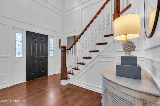 1359 Wave Crest Court, Toms River, NJ 08753