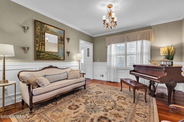1359 Wave Crest Court, Toms River, NJ 08753