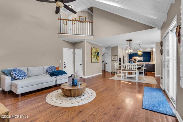 1359 Wave Crest Court, Toms River, NJ 08753