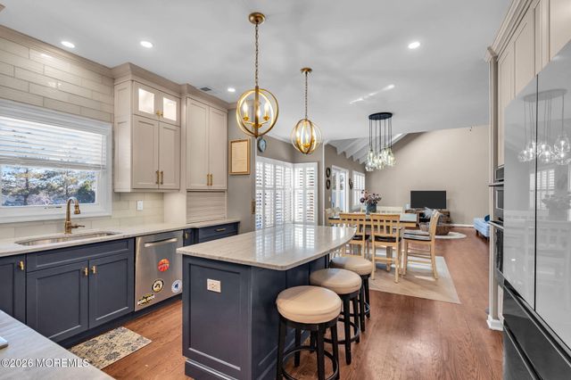 1359 Wave Crest Court, Toms River, NJ 08753
