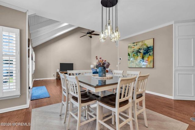 1359 Wave Crest Court, Toms River, NJ 08753