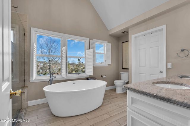 1359 Wave Crest Court, Toms River, NJ 08753
