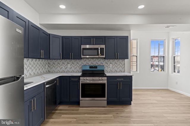 2454 N 33RD ST, Philadelphia, PA 19132