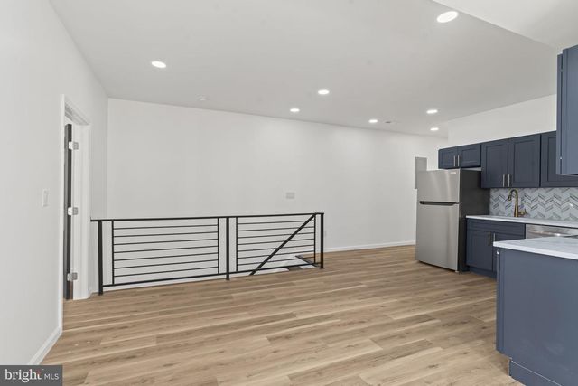 2454 N 33RD ST, Philadelphia, PA 19132