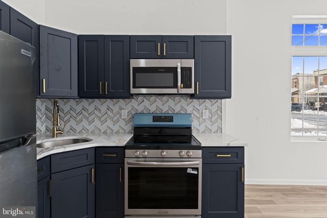 2454 N 33RD ST, Philadelphia, PA 19132