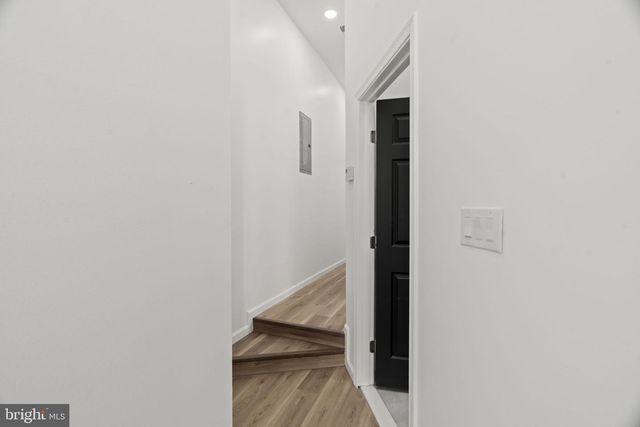 2454 N 33RD ST, Philadelphia, PA 19132