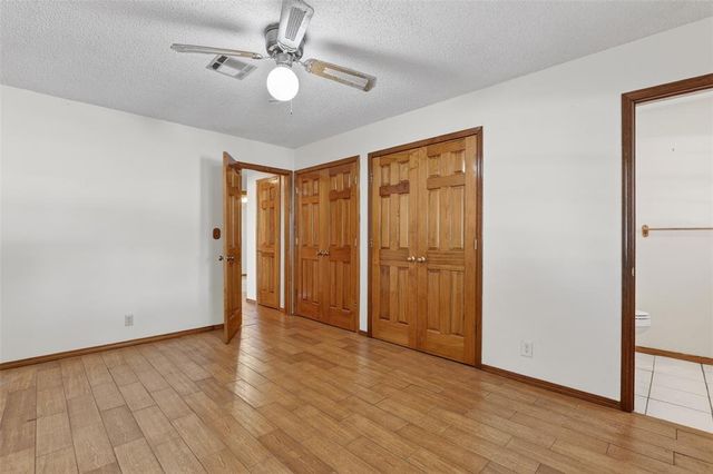 644 W Forster Drive, Mustang, OK 73064