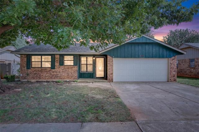 644 W Forster Drive, Mustang, OK 73064